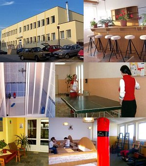 Domov mládeže školy cestovního ruchu - ubytovna [Збільшити - нове вікно]